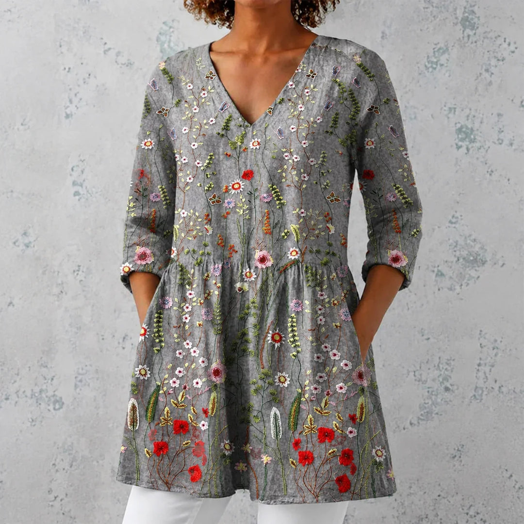 Audrey | Long Blouse with V-Neck