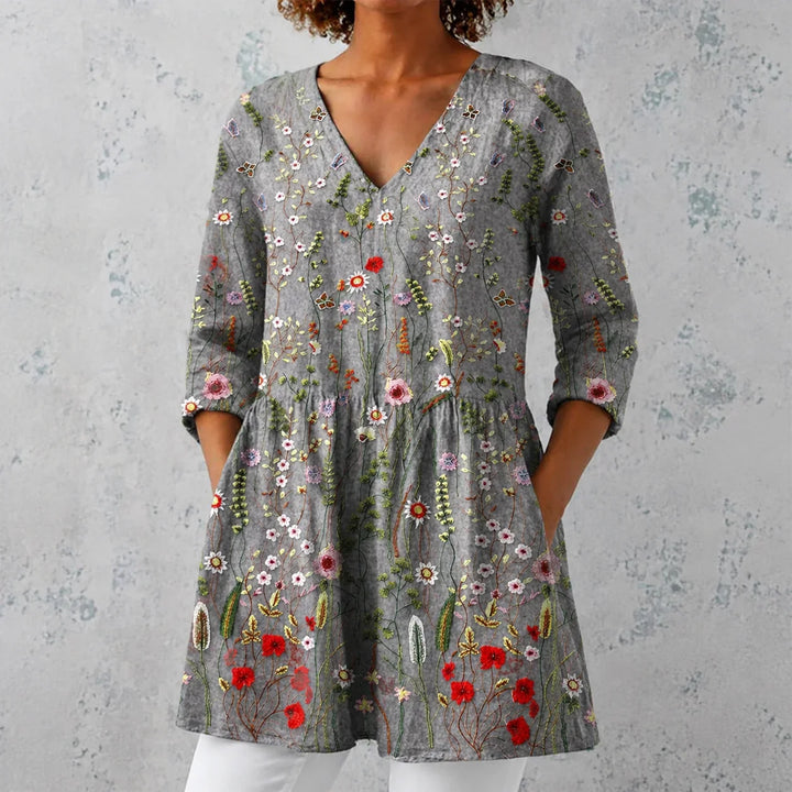 Audrey | Long Blouse with V-Neck